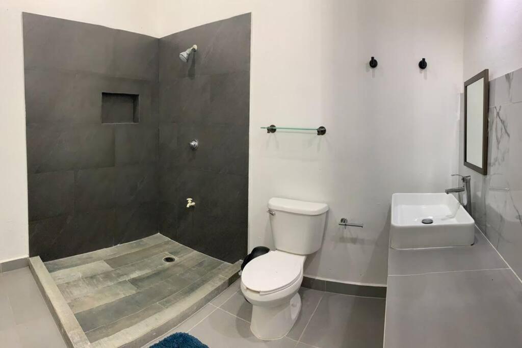 Casa Honey 4 Bedroom Oasis With Pool! Bacalar Exterior photo